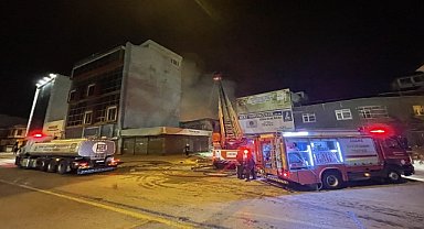Metruk binada çıkan yangın hasara neden oldu