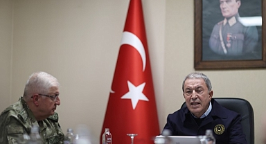 Bakan Akar: 25 bin Mehmetçik sahada görev yapıyor