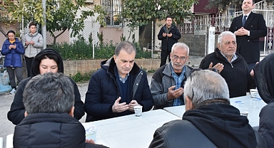 Çelik Adana'da depremzedeleri ziyaret etti