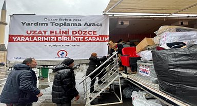 Deprem bölgesine yardım ve destekler sürüyor