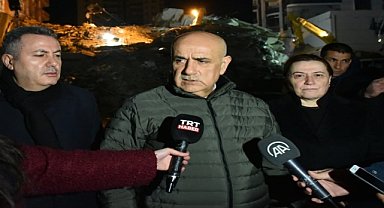 Kirişci Adana'da deprem bölgesinde incelemede