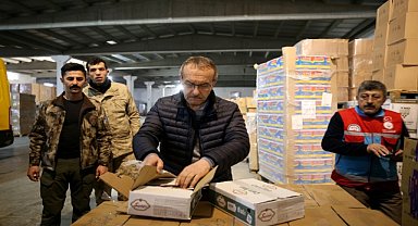 3 bin tır yardım malzemesi afetzedelere ulaştırıldı