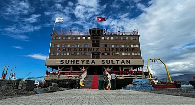 Depremzedeler Süheyla Sultan gemisinde konaklıyor
