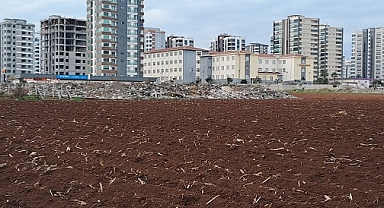 SUÇLU AYAĞA KALK!