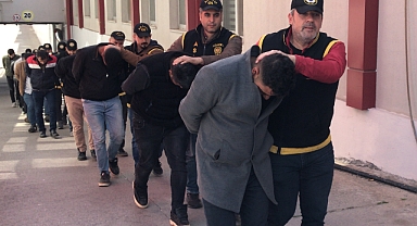 22 dolandırıcı tutuklandı