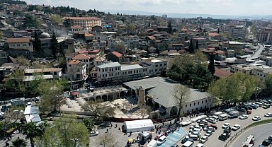 İbadetler çadır mescitlerde yapılıyor