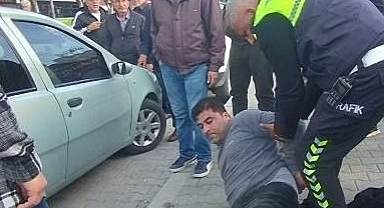 Minibüsten inip kaçan kişide 1 kilo eroin çıktı