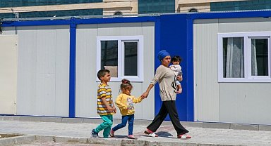 260 konteynerde yaşam başladı