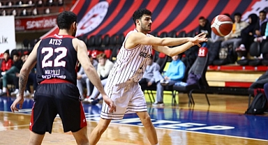Adanalı basketbolcu milli takıma seçildi