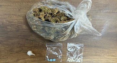 Araçta uyuşturucu ele geçirildi
