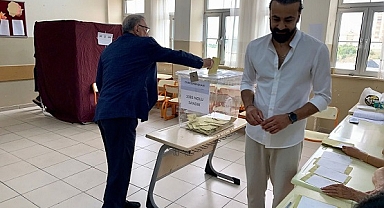 Başkan Akay oyunu kullandı
