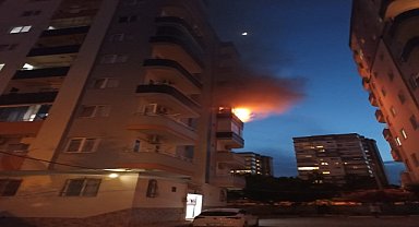 Evde çıkan yangın hasara neden oldu