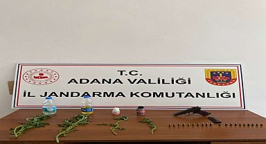Jandarma uygulamalarında 3 şüpheli yakalandı