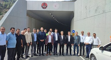 Kozan-Yahyalı kara yolundaki iki tünel açıldı