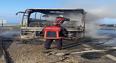 Yolcu otobüsü alev aldı