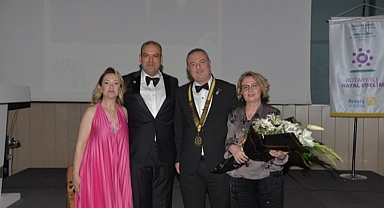Adana Tepebağ Rotary Kulübü’nde devir teslim