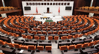İlk yemin Aytek’ten