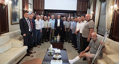 Karşıyaka Derneklerinden Karalar’a ziyaret