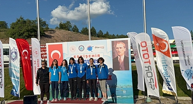 Şampiyonlar yine Sarıçam'dan