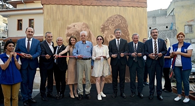Luvi yalanına Seyhan’dan destek!