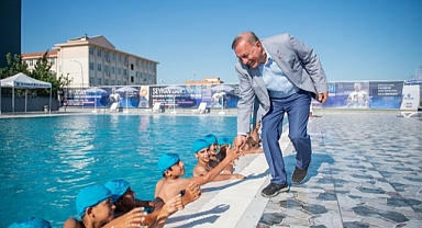 Sarıhamzalı Yüzme Havuzu şenlendi