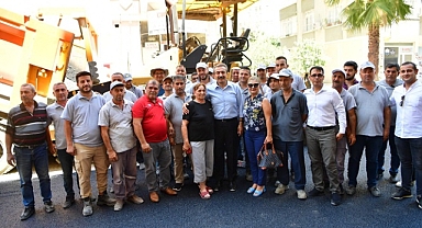 Soner Çetin işçilerle ekmeğini paylaştı