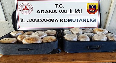 Adana'da 20 kilo 160 gram esrar ele geçirildi