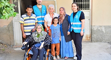 İrem’in hayatı Halk Günü’nde değişti