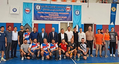 Sağlık-Sen Dr. Mehmet Ertane Voleybol Turnuvası start aldı
