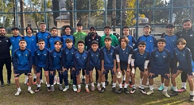 GENÇ ŞİMŞEKLER 4 DALDA ŞAMPİYON