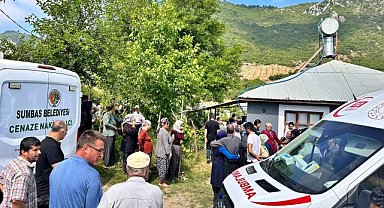 ABLASI VE ENİŞTESİNİ ÖLDÜRÜP İNTİHAR ETTİ