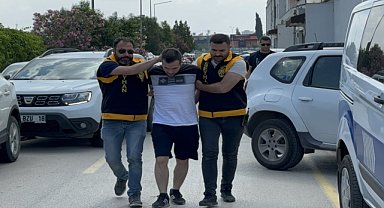 Adana'da 10 ruhsatsız tabanca ele geçirildi
