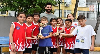Adanalı minik atletler Türkiye şampiyonasına hazırlanıyor