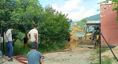 AHIR YANGININDA 15 HAYVAN TELEF OLDU
