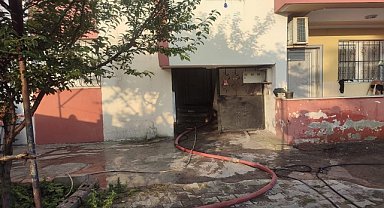 Evde çıkan yangında hasar oluştu