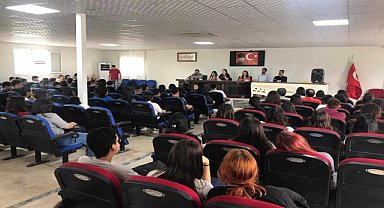 Lise öğrencilerine Kariyer Günleri etkinliği