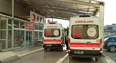 Takla atan otomobildeki 3 kişi yaralandı