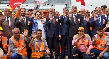 Uraloğlu: Dev yatırımları hayata geçiriyoruz