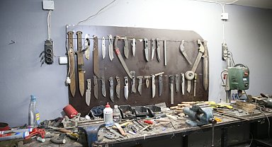 BIÇAK USTALARI BAYRAMDA 'BAYRAM' ETTİLER!