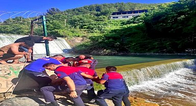 Dereye giren kişi boğuldu