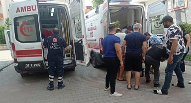 İnşaat iskelesinden düşen 2 işçi yaralandı