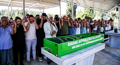İrfan Can Eğribayat'ın babasının cenazesi defnedildi