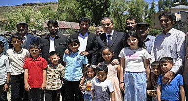 Köyler dünyaya bağlanıyor