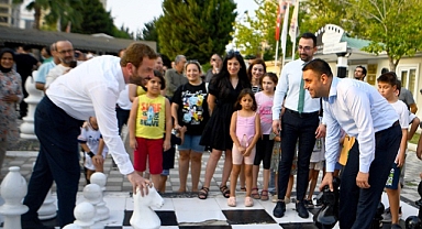 Kozay’dan satranç kursu hamlesi