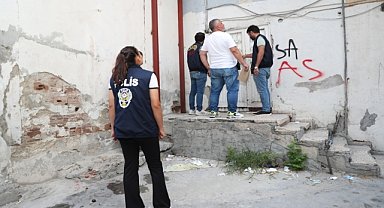 POLİSTEN KAÇAMADILAR