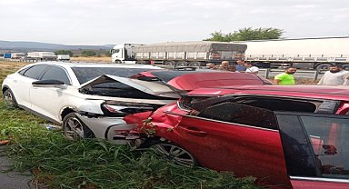 Trafik kazasında 1 kişi öldü, 5 kişi yaralandı