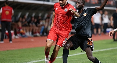 ADANASPOR DEPLASMANDAN 1 PUANLA DÖNDÜ