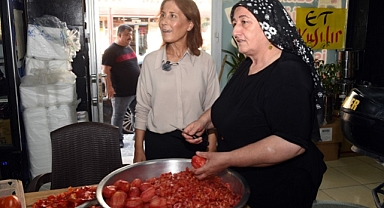 BAŞKAN TEKİN, SOKAK SOKAK SEYHANLILARLA BULUŞTU