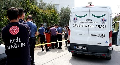 BEBEĞİ ÇÖP KONTEYNERİNE ATANLAR TUTUKLANDI