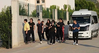 Lise öğrencilerine servis kıskacı